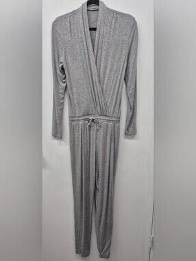 🌼5/$20 Lightweight Grey Wrap Jumpsuit with Tie Waist Medium Seductions